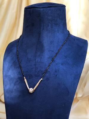 Gold mangalsutra 1