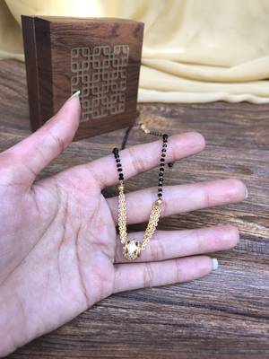 Gold mangalsutra 2