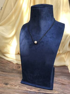 Gold mangalsutra 1