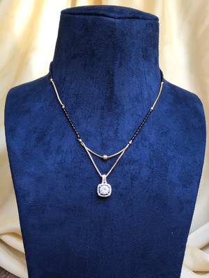 Gold mangalsutra 1