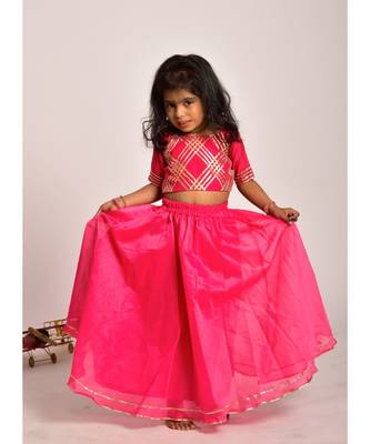 magenta skirt and crop top set 2