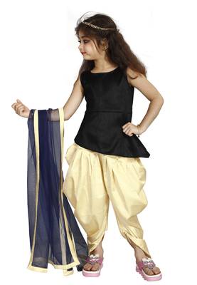 Black Top And Cream Patiala Salwar Suit Set For Girls Wear  2