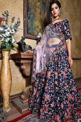 Navy-blue embroidered velvet semi stitched lehenga 1