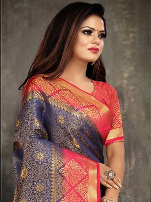 Blue woven banarasi silk saree with blouse 5