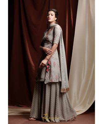 grey embroidered crepe kurta sets 2
