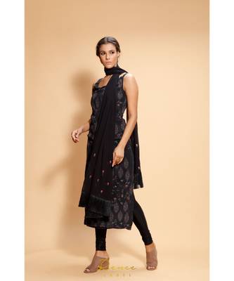 blue embroidered crepe kurta sets 4
