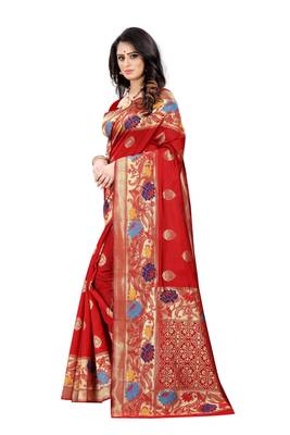 Red hand woven banarasi silk saree with blouse 3