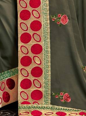 Green embroidered crepe saree with blouse 4