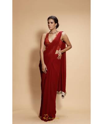 maroon plain georgette saree with blouse 3