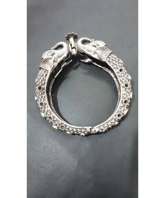Screw Kada in Antique silver plating 1