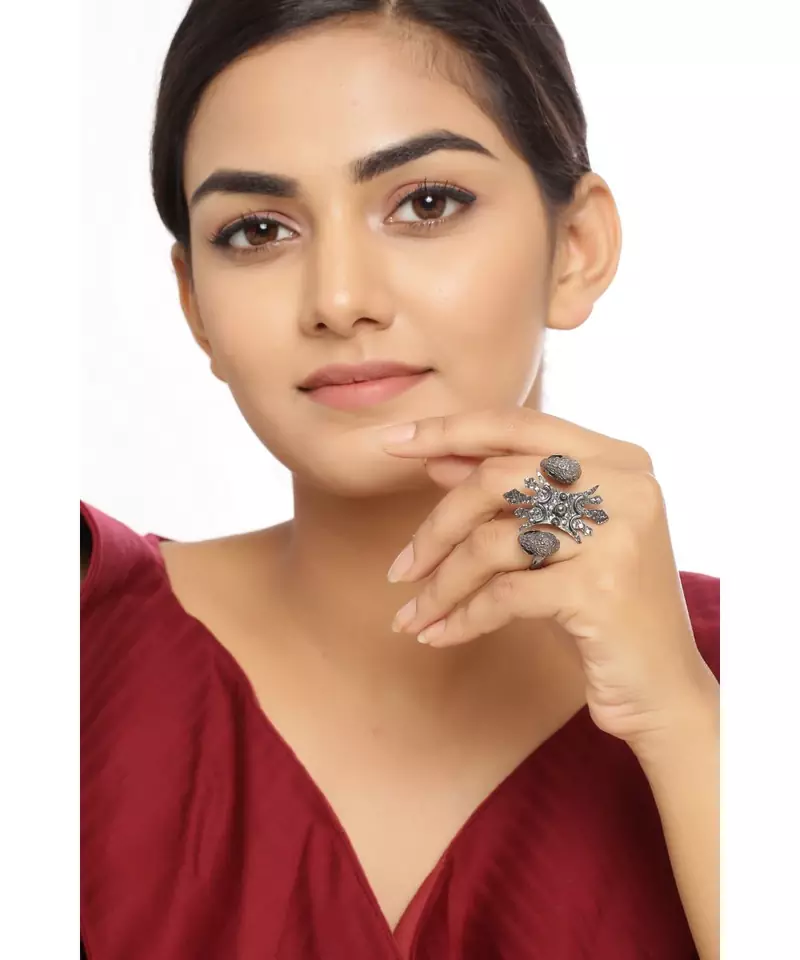 Quirky Coronation  rings