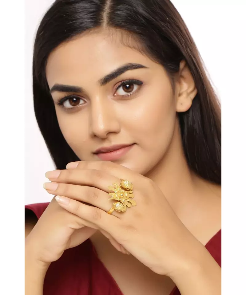 Crown Lusture  rings