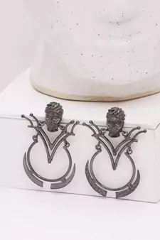Slay Bana earrings