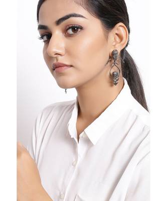 Dope Bana Earrings 2
