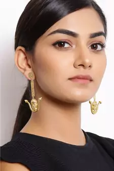 Ratan Sa Earrings