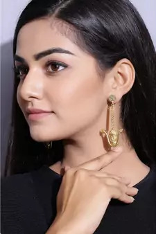 Ratan Sa Earrings