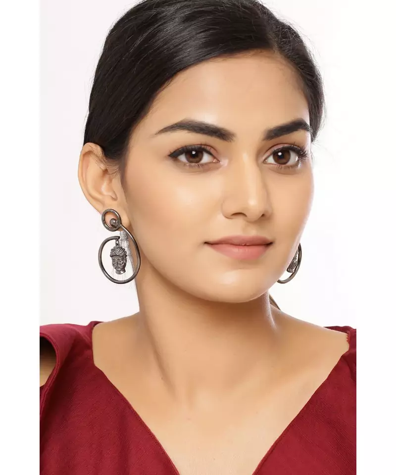 Bawalo Bana earrings