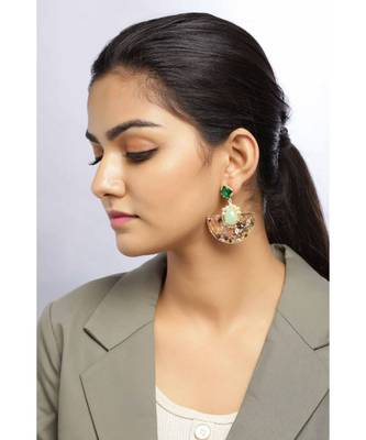Rustic Sling Green Earrings 1