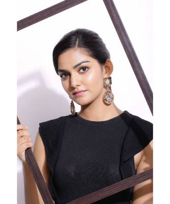 Drop The Sky Earrings 1