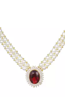 White pearl necklace-sets