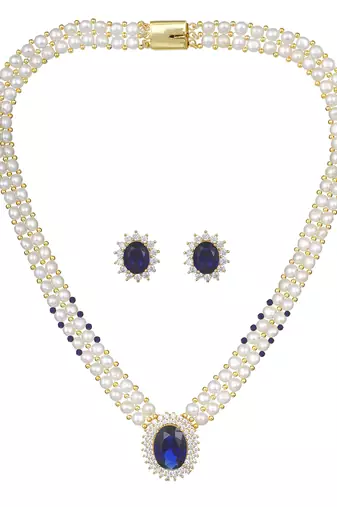 White pearl necklace-sets