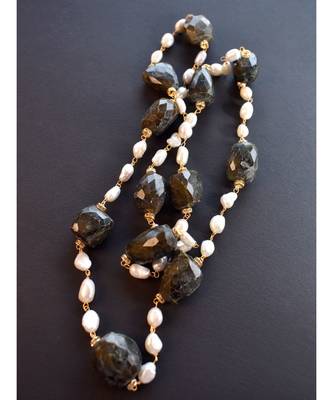 Contemporary Beaded Necklace Pearl and Black Semi Precious Stone 1