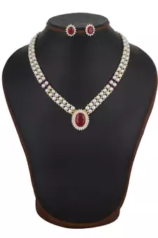 White pearl necklace-sets