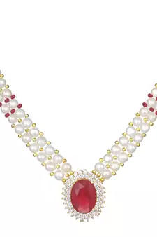 White pearl necklace-sets