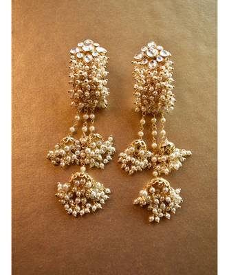 Flawless Kundan and Pearl Danglers 1