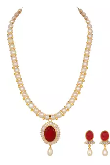 White pearl necklace-sets