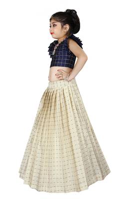 Kids Cotton Silk Blue Blouse And White Lehenga Choli  3