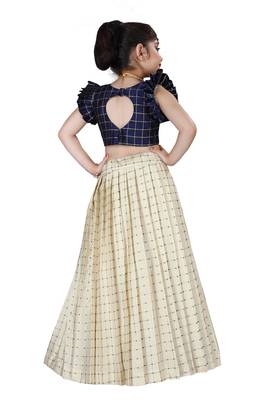 Kids Cotton Silk Blue Blouse And White Lehenga Choli  4