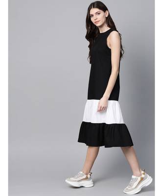 Black & White Sleeveless Tiered Dress 2