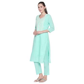 Blue Cotton Embroidered Kurta With Pant for Women 2