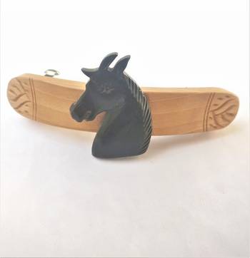 Jain Exports Multicolor Wooden hair-clip 1