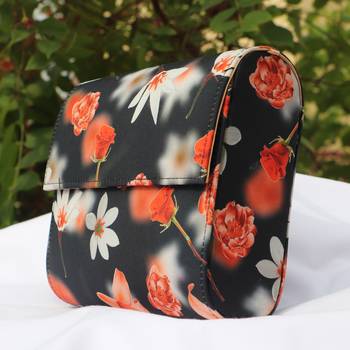 Worthyy Enterprises Printed Flap Clutch  2