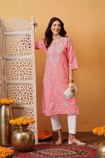 Hand Embroidered Peach Cotton Lucknow Chikankari Women Kurta