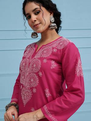 Hand Embroidered Magenta Pure Cambric Cotton Lucknow Chikankari Women Kurta 5