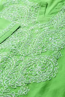 Ada Hand Embroidered Green Pure Cambric Cotton Lucknow Chikankari Women Kurti - A100350