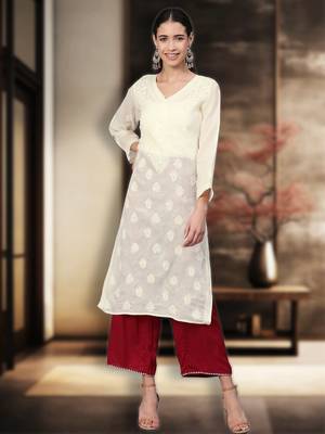 Hand Embroidered Cream Cotton Lucknowi Chikan Women Kurta 1