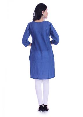 Women's  Royal Blue Cotton Embroidered Straight Kurta 2