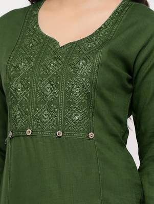 Women's  Mehndi Rayon Embroidered Straight Kurta 3