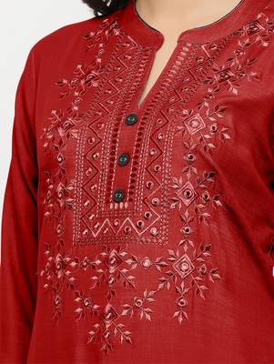 Women's  Maroon Rayon Embroidered Straight Kurta 3
