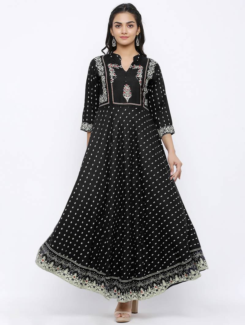 Women's Rayon Printed Flared Gown (Black)
