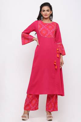 Women's Cotton Slub Bandhej Printed Angrakha Fuschia Pink Kurta Palazzo Set 1