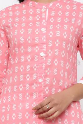 Women's White & Red Cotton Ikat Printed Straight Kurta with Palazzo Set 5