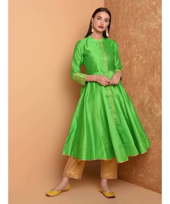 Set of Full Anarkali Silk Kurta with Brocade Pant. 2