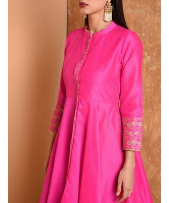 Set of Full Anarkali Silk Kurta with Brocade Pant. 5