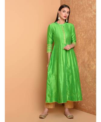Set of Full Anarkali Silk Kurta with Brocade Pant. 1