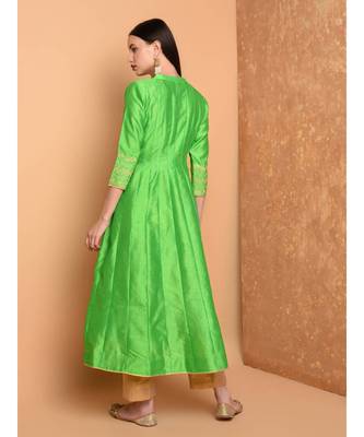Set of Full Anarkali Silk Kurta with Brocade Pant. 3